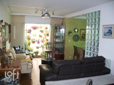 Apartamento à venda em Campo Belo com 70 m², 3 quartos, 2 vagas