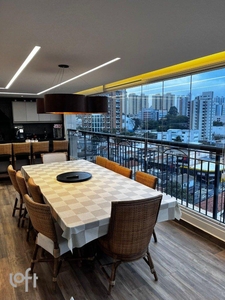 Apartamento à venda em Carrão com 210 m², 4 quartos, 2 suítes, 3 vagas