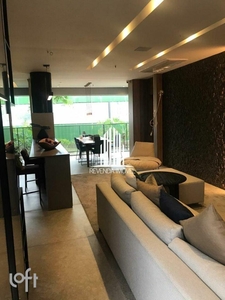 Apartamento à venda em Santo Amaro com 104 m², 3 quartos, 3 suítes, 2 vagas