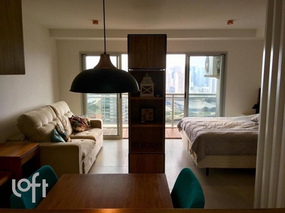 Apartamento à venda em Santo Amaro com 44 m², 1 quarto, 1 vaga