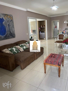 Apartamento à venda em Vila Andrade com 168 m², 3 quartos, 3 suítes, 3 vagas