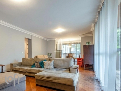 Apartamento à venda em Vila Andrade com 255 m², 4 quartos, 3 suítes, 4 vagas