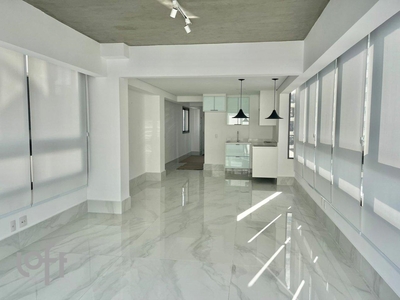 Apartamento à venda em Vila Nova Conceição com 160 m², 3 quartos, 3 suítes, 2 vagas