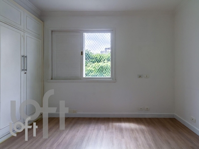 Apartamento à venda em Moema Pássaros com 114 m², 3 quartos, 1 suíte, 2 vagas