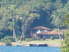 Casa em condomínio à venda no bairro Praia da Ribeira (Cunhambebe) em Angra dos Reis