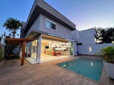 Casa em Condomínio com 5 quartos à venda no bairro Jardins Valência, 292m²