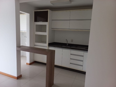 Apartamento em Vila Operária, Itajaí/SC de 72m² 2 quartos à venda por R$ 570.000,00 ou para locação R$ 2.700,00/mes