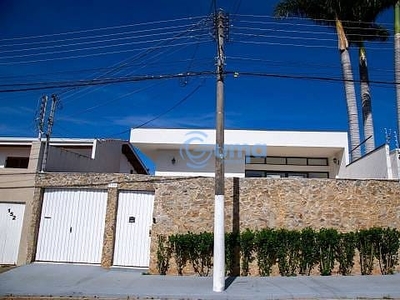 Casa em Altos de Bragança, Bragança Paulista/SP de 189m² 3 quartos à venda por R$ 848.900,00