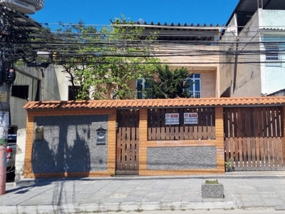 Casa em Centro, Nilópolis/RJ de 400m² 4 quartos à venda por R$ 1.199.000,00