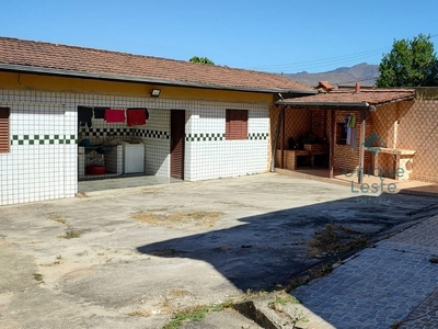 Casa em Horto Florestal, Belo Horizonte/MG de 456m² 4 quartos à venda por R$ 1.199.000,00