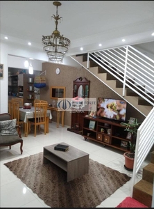 Casa em Montanhão, São Bernardo do Campo/SP de 140m² 2 quartos à venda por R$ 349.000,00