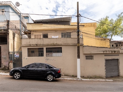 Casa em Vila Nina, São Paulo/SP de 178m² 4 quartos à venda por R$ 379.000,00