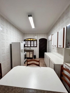 Casa em Vila Tupi, Praia Grande/SP de 162m² 2 quartos à venda por R$ 439.000,00