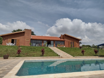 Fazenda em Área Rural De Guaianás, Pederneiras/SP de 10m² 4 quartos à venda por R$ 1.499.000,00