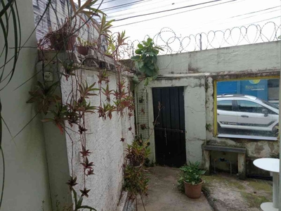 Casa com 3 quartos à venda no bairro Prado