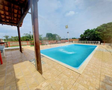 Chácara com 1.200m² com 03 dormitórios e piscina á venda em Limeira SP