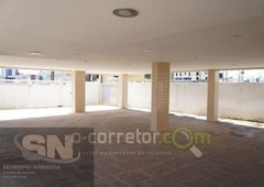 Apartamento em Bessa 02 quartos sendo 01 suíte.