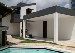 Oportunidade !!! Casa Bessa Projetada Por Arquiteto Terreno 12x37 Área Construída 360M²