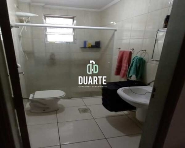 APARTAMENTO 2 QUARTOS, 2 BANHEIROS COM VARANDA DE FRENTE