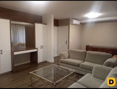 Apartamento no Bairro Bom Retiro em Blumenau com 3 Dormitórios (1 suíte) e 150 m²