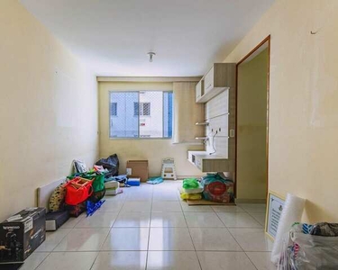 Apartamento Padrão, 3 dormitórios, 2 banheiro, 1 vaga na garagem, 70M² de Área Construída