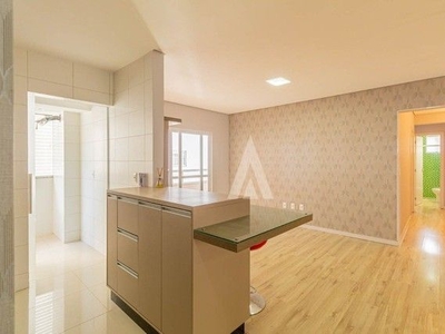 Apartamento para venda possui 88 metros quadrados com 2 quartos em Bom Retiro - Joinville