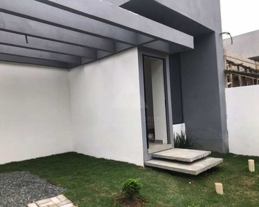 CASA À VENDA COM 2 DORMITÓRIOS, SENDO 1 SUÍTE, 65m², R$300.000,00, BAIRRO SÃO CRISTÓVÃO