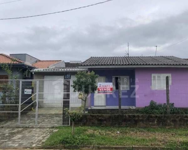 Casa de alvenaria no bairro Centenário