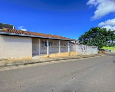 CASA RESIDENCIAL em ALTEROSA - MG, Jardim das Alterosas