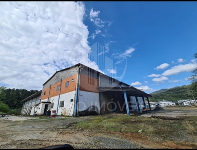 Galpão no Bairro Itoupavazinha em Blumenau com 700 m²