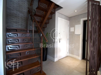 Apartamento à venda em Barra da Tijuca com 170 m², 3 quartos, 1 suíte, 2 vagas