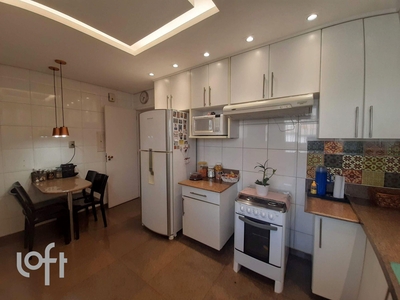 Apartamento à venda em Barroca com 206 m², 4 quartos, 1 suíte, 2 vagas