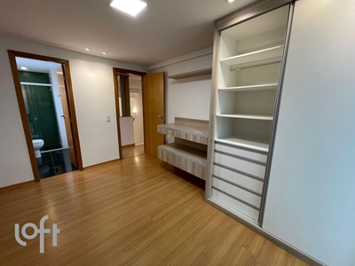 Apartamento à venda em Buritis com 285 m², 3 quartos, 3 suítes, 4 vagas