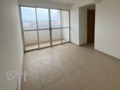 Apartamento à venda em Carlos Prates com 58 m², 2 quartos, 1 suíte, 2 vagas