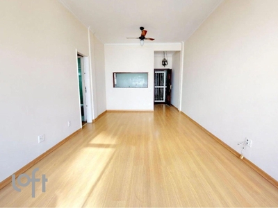 Apartamento à venda em Copacabana com 104 m², 3 quartos, 1 suíte, 1 vaga