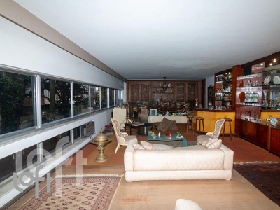 Apartamento à venda em Copacabana com 390 m², 4 quartos, 2 suítes, 2 vagas