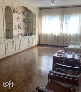 Apartamento à venda em Grajaú com 140 m², 3 quartos, 2 vagas