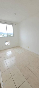 Apartamento à venda em Jacarepaguá com 45 m², 2 quartos, 1 vaga