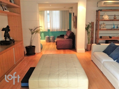 Apartamento à venda em Leblon com 220 m², 4 quartos, 2 suítes, 1 vaga