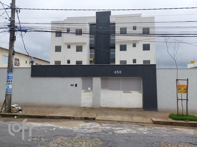 Apartamento à venda em São João Batista com 45 m², 2 quartos, 1 vaga