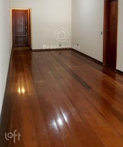 Apartamento à venda em Tijuca com 134 m², 3 quartos, 1 suíte, 2 vagas