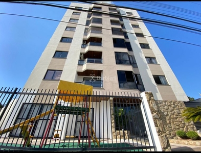 Apartamento no Bairro Velha em Blumenau com 3 Dormitórios (1 suíte) e 90 m²