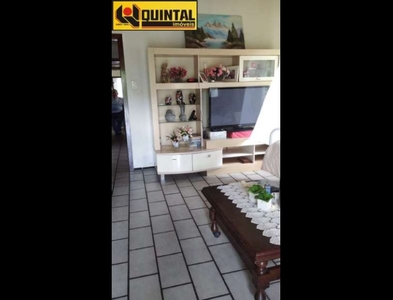 Casa no Bairro Progresso em Blumenau com 3 Dormitórios (1 suíte) e 180 m²