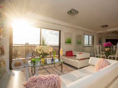 Apartamento à venda em Perdizes com 450 m², 3 quartos, 1 suíte, 3 vagas
