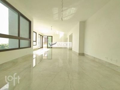 Apartamento à venda em Sion com 240 m², 4 quartos, 4 suítes, 4 vagas