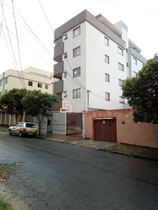Apartamento com 3 quartos para alugar no bairro Barreiro, 60m²