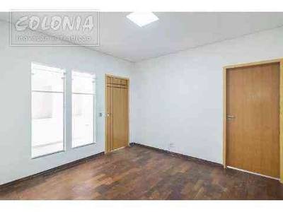 Casa com 2 quartos para alugar no bairro Vila Floresta, 116m²