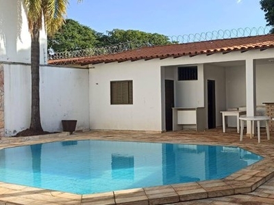 Casa com 3 quartos à venda no Bairro Itapema Sul - Uberlândia/MG