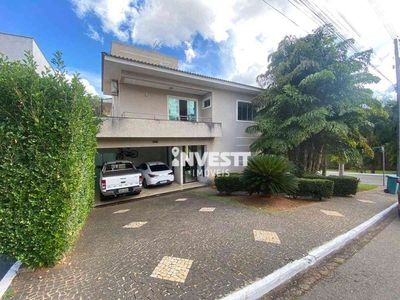 Casa em Condomínio com 4 quartos à venda no bairro Jardins Mônaco, 276m²
