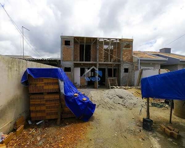 Sobrado à venda no Campo de Santana, com 02 quartos, sendo 01 com sacada, vaga de garagem